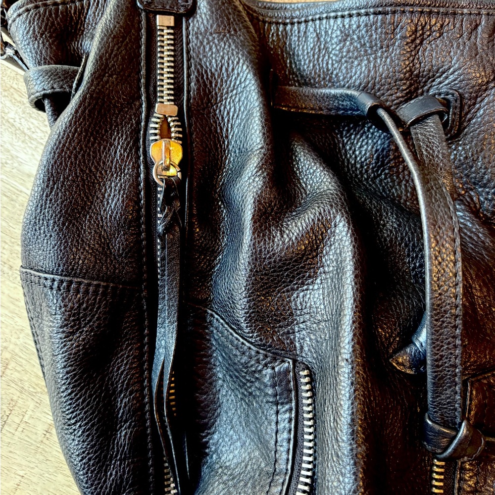 The Sak Strappy Black Leather Zipper Satchel Bucket Bag Y2K Kedzie - Picture 4 of 16